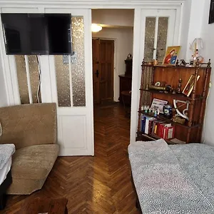 Domum - The Comunist Appartement